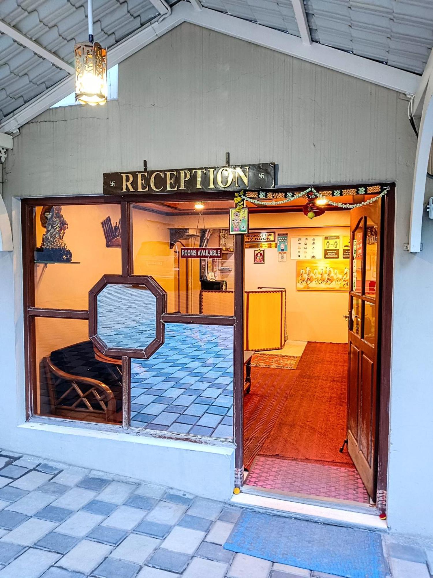 Bn Tourist Home Ooty Ngoại thất bức ảnh